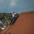 How much do top roofers make?